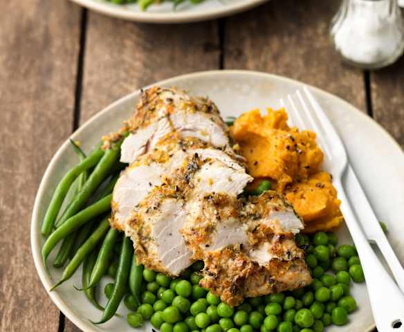Jerk Chicken with Sweet Potato Mash and Vegetables