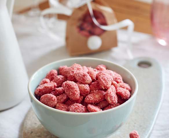 Erdbeer-Kokos-Mandeln