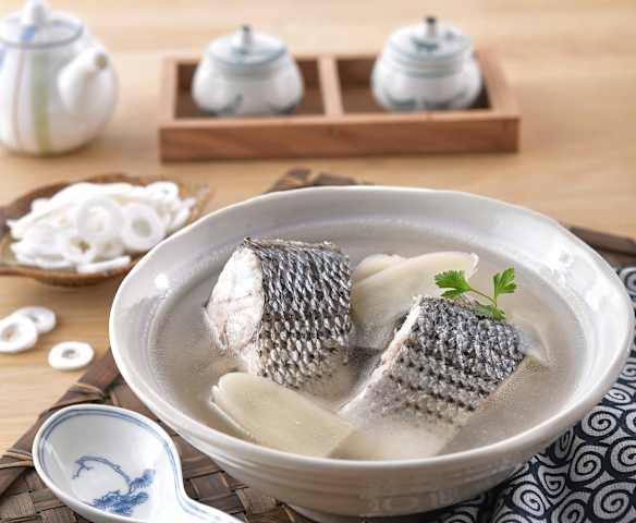 通草鱸魚湯