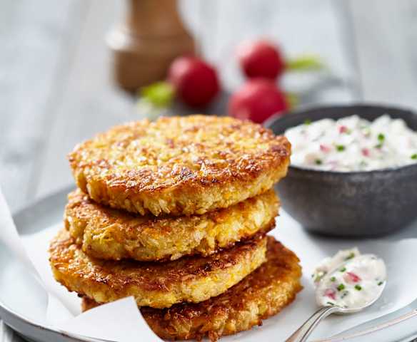 Reisbratlinge mit Apfel-Radieschen-Quark