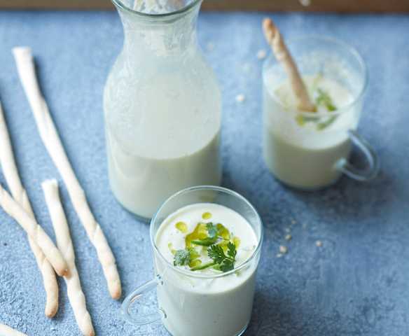 Gaspacho de concombre au fromage frais