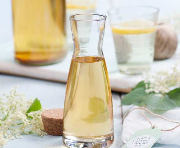 Syrop z kwiatów czarnego bzu