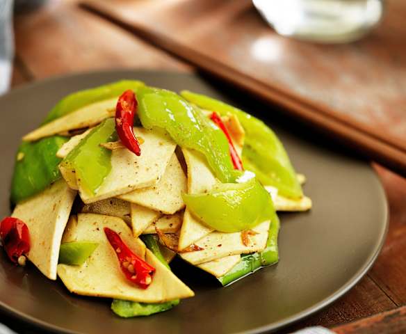 青椒干豆腐 青椒干豆腐