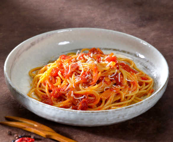 Espaguetis a la amatriciana