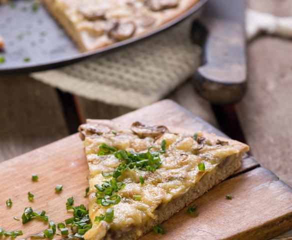 Champignon-Pizza mit Vollkornteig
