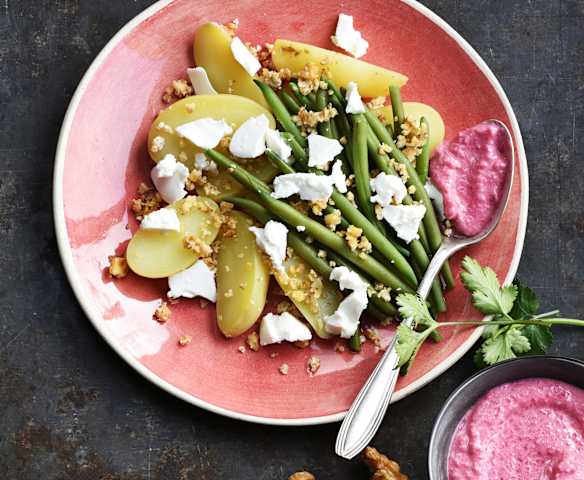 Haricots, pommes de terre, betterave et chèvre