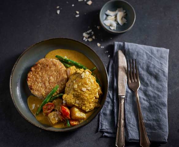 Karaibskie curry z kurczakiem i słodkim ryżem