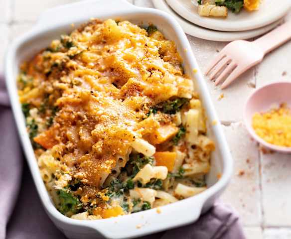 Baby-friendly Butternut Macaroni Cheese with Kale