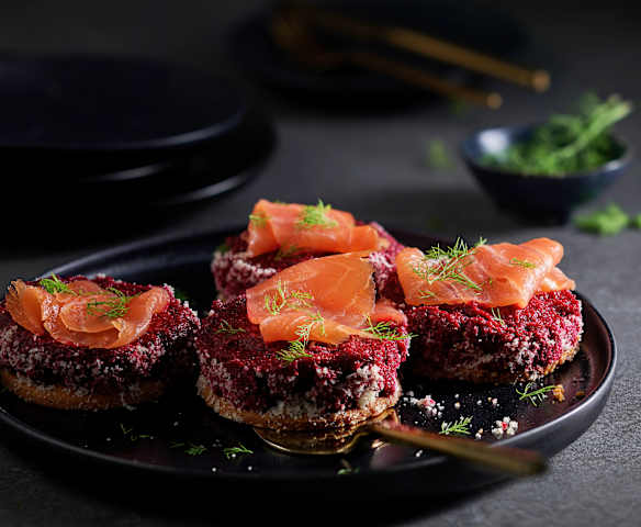 Bavarois à la betterave et au saumon fumé