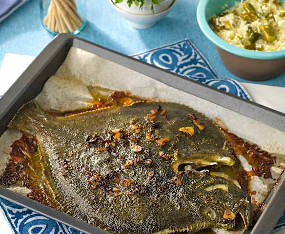 Rodaballo asado al orio con risotto de espárragos Rodaballo asado al orio con risotto de espárragos