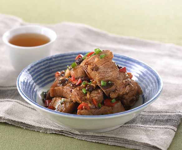Pork ribs with black bean sauce