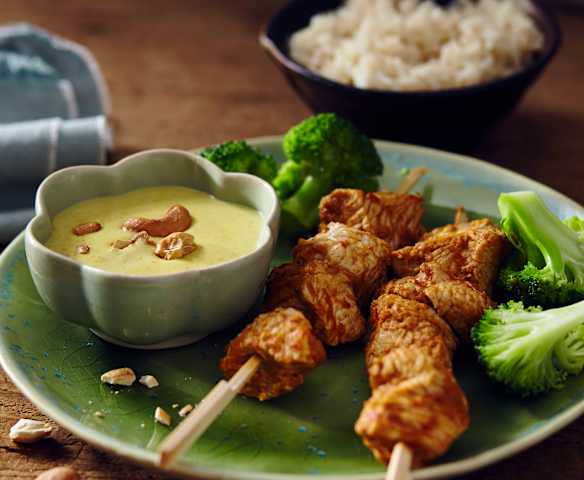 Putenspieße mit Cashew-Sauce Saté