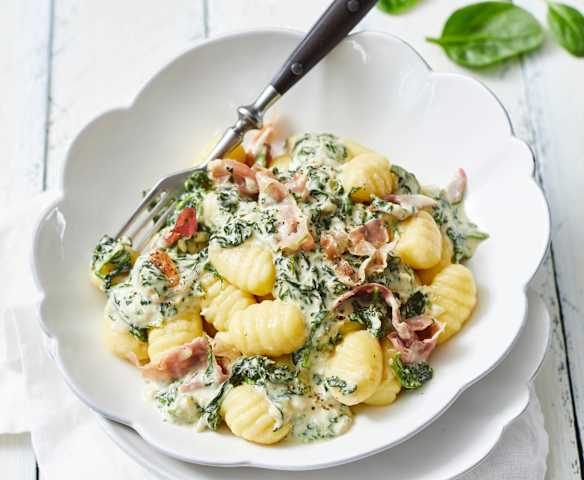 Schinken-Spinat-Gnocchi in Rahmsauce Schinken-Spinat-Gnocchi in Rahmsauce