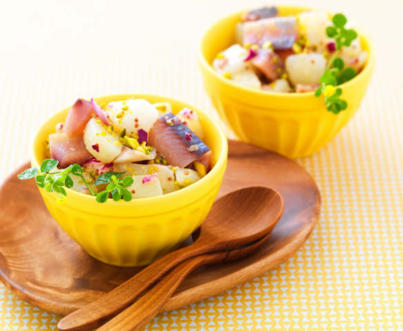 Salade de hareng fumé aux pommes de terre et pistaches