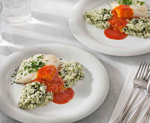 Bacalao con sobrasada a la miel y arroz verde