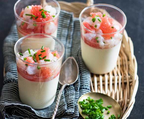 Pannacottas langoustines et pamplemousse