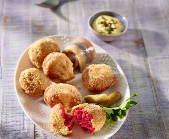 Frittierte Labskaus-Nocken