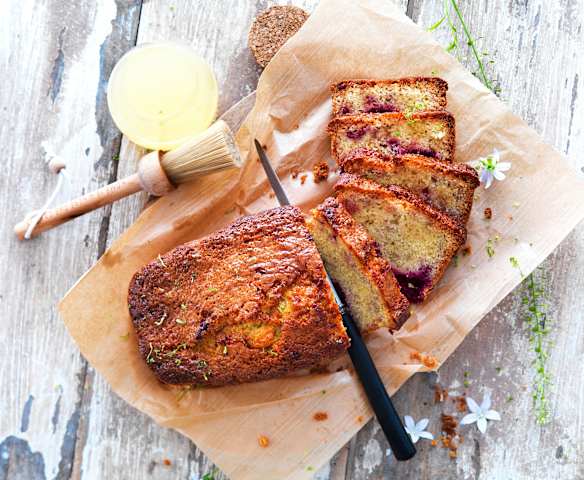Cake citron vert, gingembre et cerise