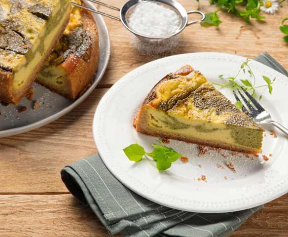 Süßer Wildkräutercheesecake