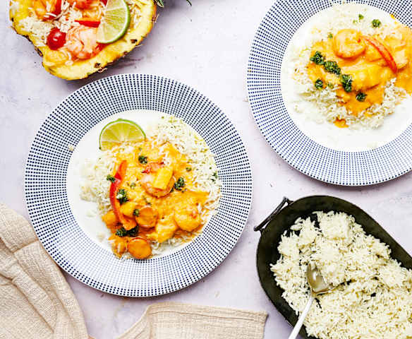 Langostinos en salsa de piña con arroz basmati