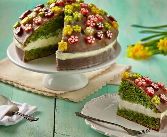 Zelený dort s citrónovou polevou