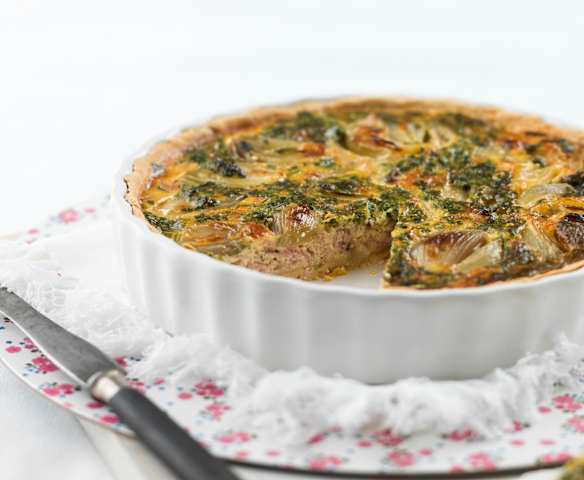Quiche de fiambre e chalotas