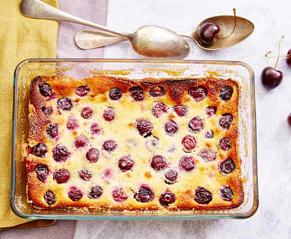 Vişneli Clafoutis