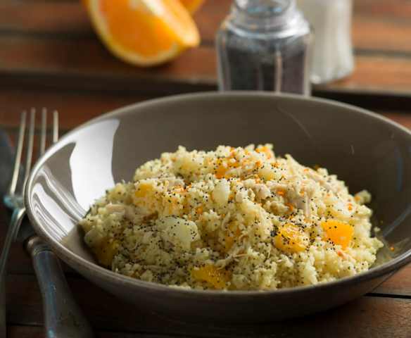 Cuscuz com frango, funcho e laranja