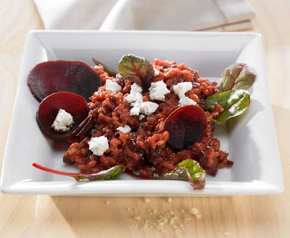 Rote-Bete-Risotto mit Ziegenkäse