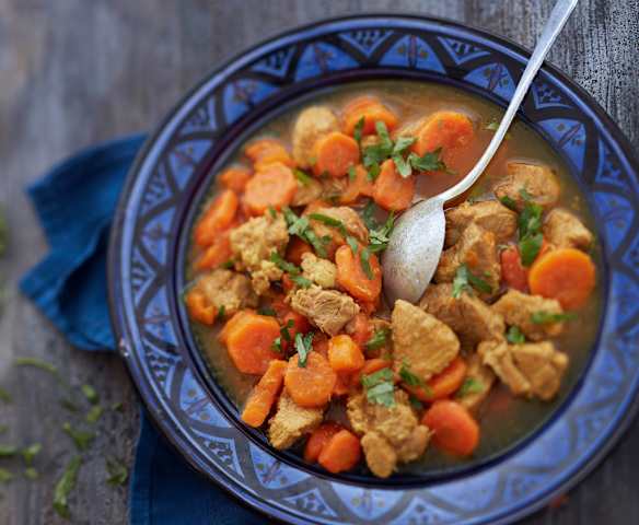 Sauté de veau aux carottes et aux épices
