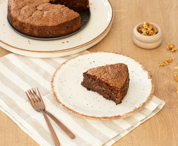 Γλύκισμα σοκολάτας με καρύδια