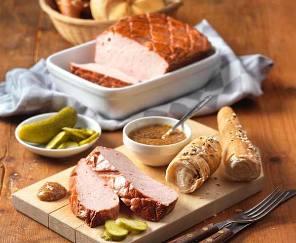 Bavarian meat loaf (Leberkäse)