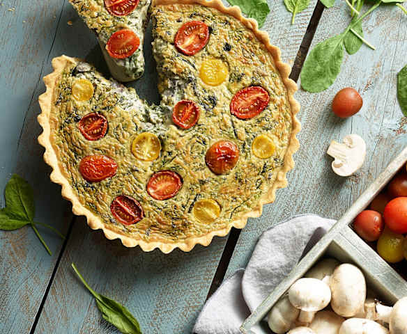 Mantarlı Ispanaklı Peynirli Kiş