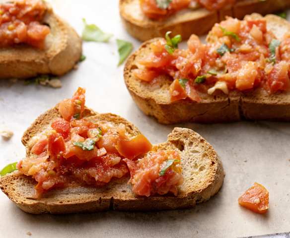 Bruschetta con tomate (sin gluten)
