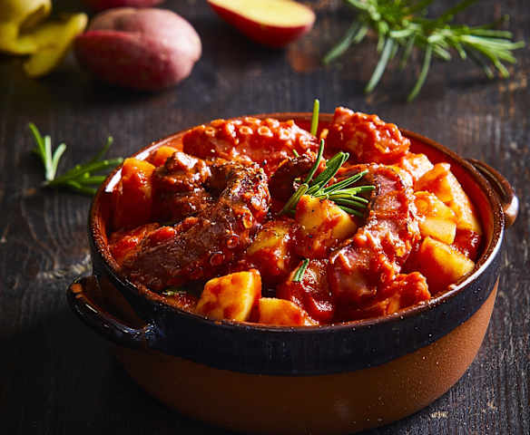 Polpo con patate a Cottura Lenta Polpo con patate a Cottura Lenta