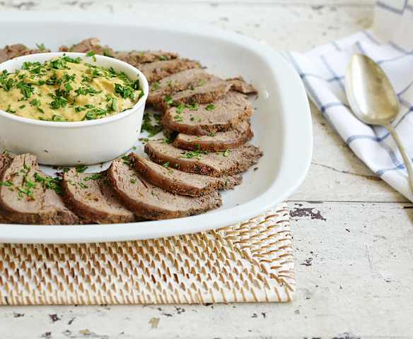 Lomo con mayonesa de chimichurri