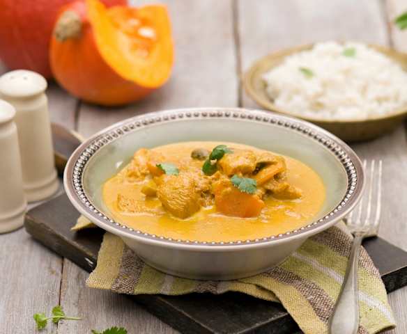 Curry z kurczaka z dynią i pieczarkami