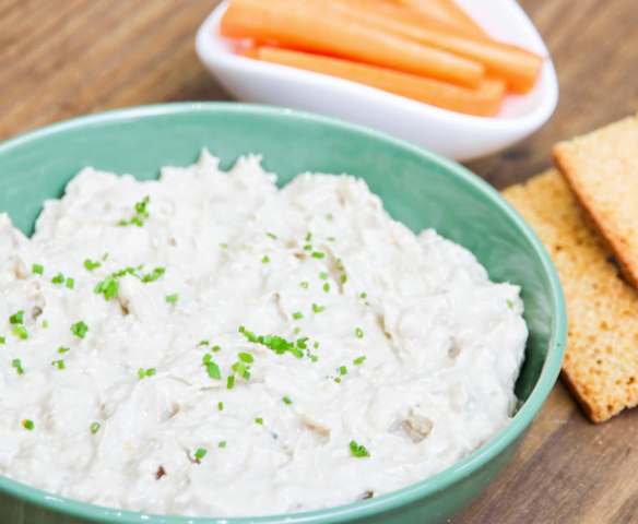 Patê de atum, damasco e gorgonzola