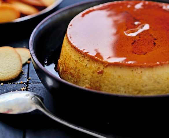 Crème renversée au caramel, langues-de-chat