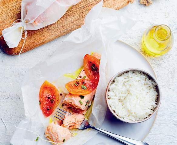 Papillotes de saumon et tomates