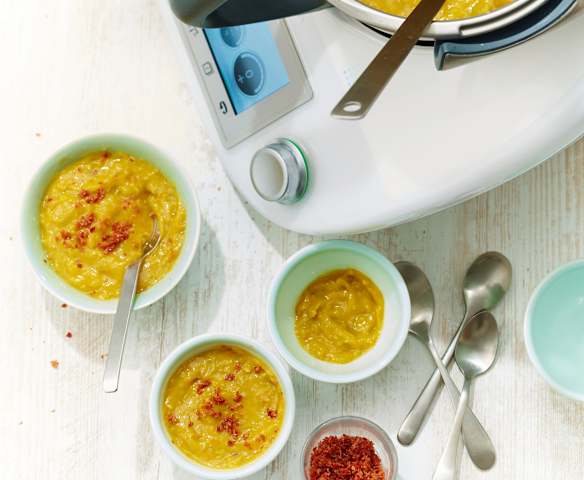 Velouté de pois cassés et speck croustillant