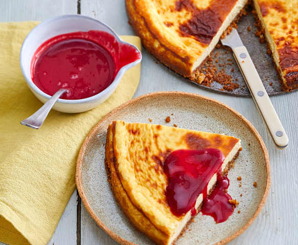 Cheesecake et coulis de fraises