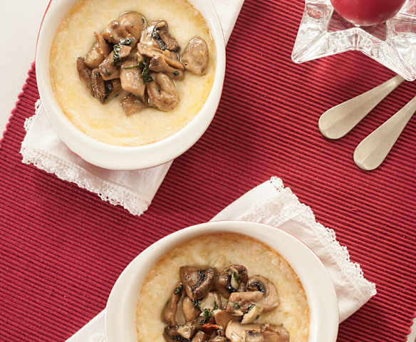 Queso provolone con salteado de setas para dos