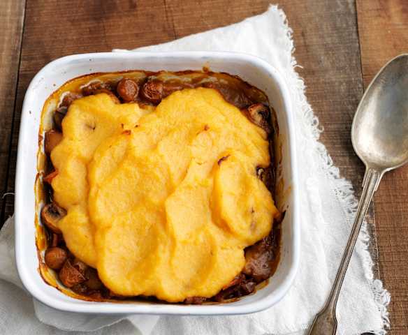 Empadão de cogumelos e castanhas