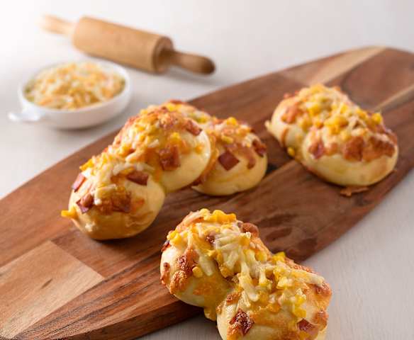 玉米火腿佐乳酪麵包