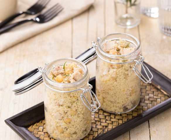 Cous cous integrale con ceci e tonno