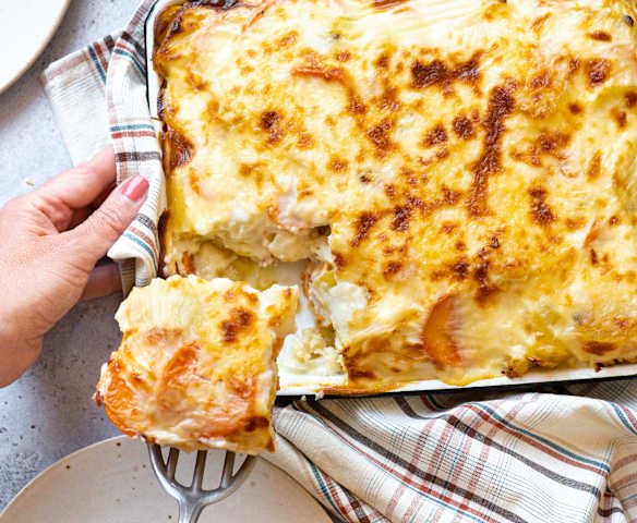 Gratin de légumes  à la béchamel, origan et fromage