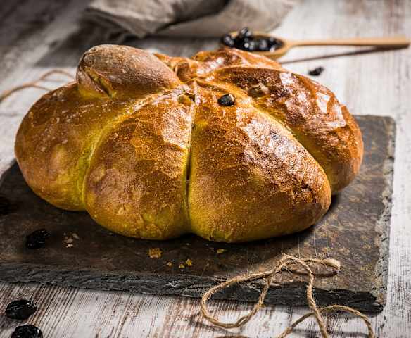 Kürbisbrote mit Kirschen