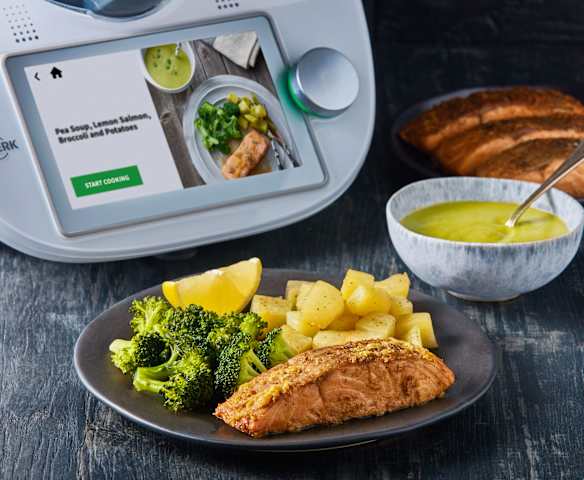 Pea Soup, Lemon Salmon, Broccoli and Potatoes