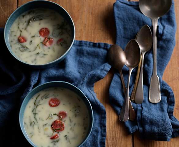 Caldo-verde com batata-doce